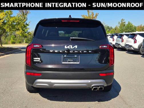 2022 Kia Telluride S