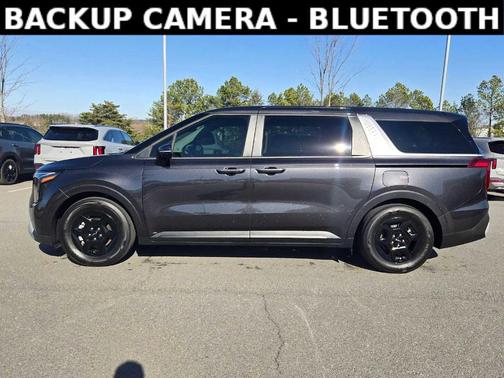 2025 Kia Carnival LXS