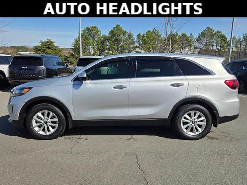 2019 Kia Sorento LX V6