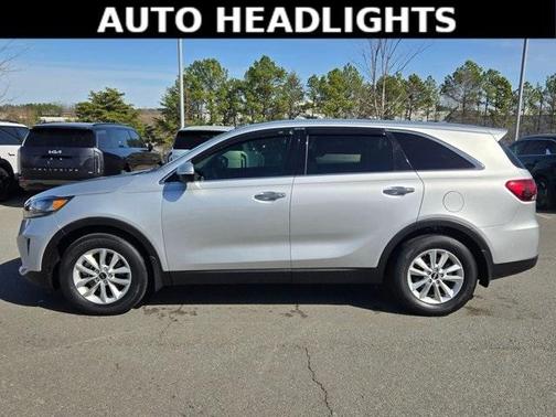 2019 Kia Sorento LX V6
