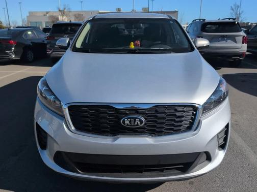 2019 Kia Sorento LX V6