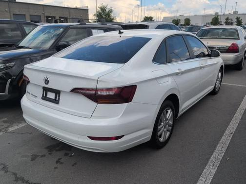Pure White 2019 Volkswagen Jetta 1.4T S