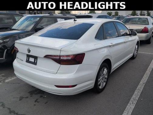 Pure White 2019 Volkswagen Jetta 1.4T S