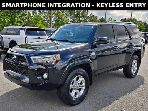 Midnight Black Metallic 2018 Toyota 4Runner SR5