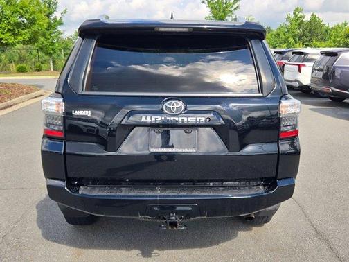 Midnight Black Metallic 2018 Toyota 4Runner SR5