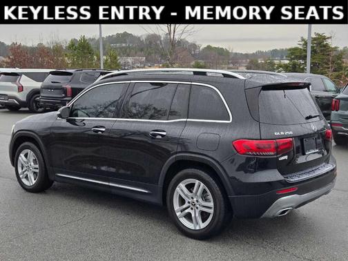 2023 Mercedes-Benz GLB 250 Base 4MATIC