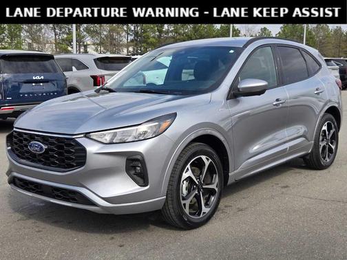 Iconic Silver Metallic 2023 Ford Escape ST-Line Select