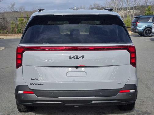2026 Kia Carnival Hybrid SX