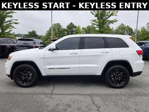 2022 Jeep Grand Cherokee WK Laredo