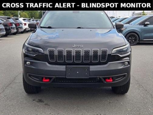 2020 Jeep Cherokee Trailhawk