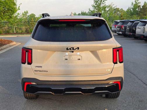 Wolf Gray 2026 Kia Sorento X-Line SX