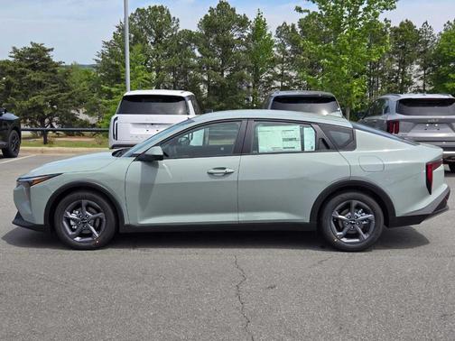 Haze 2026 Kia K4 LXS