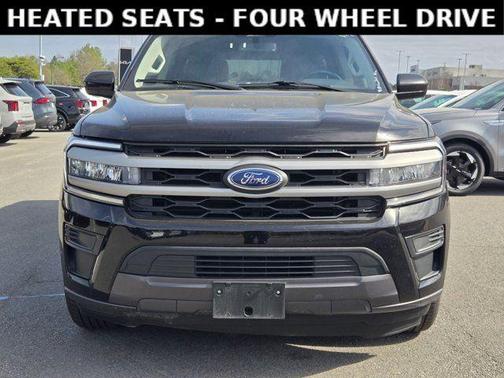 Agate Black Metallic 2024 Ford Expedition Max XLT