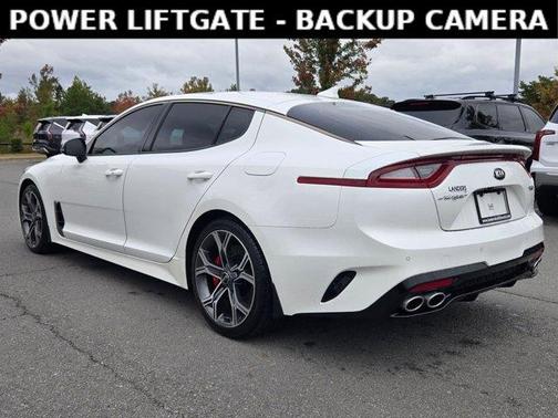 2019 Kia Stinger GT2
