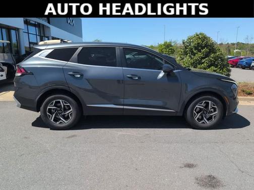 Gravity Gray 2025 Kia Sportage LX