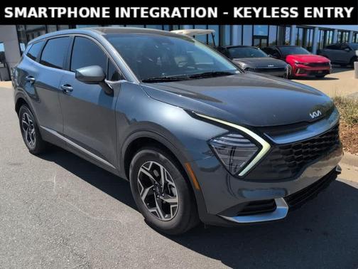 Gravity Gray 2025 Kia Sportage LX