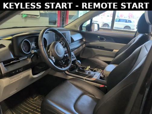 2024 Kia Carnival LX