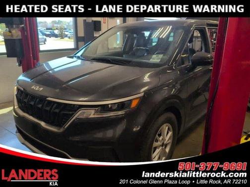 Metal 2024 Kia Carnival LX