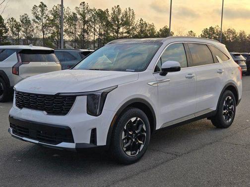 Glacial White Pearl 2026 Kia Sorento S