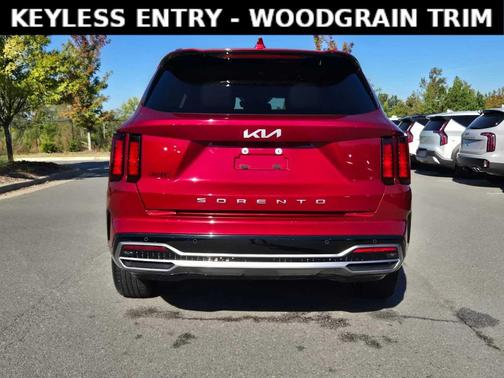 2022 Kia Sorento S
