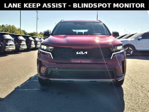2022 Kia Sorento S