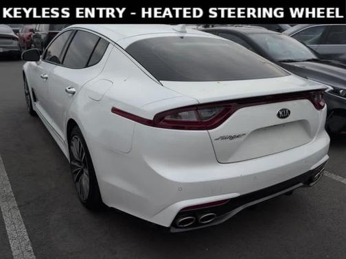 2019 Kia Stinger Base
