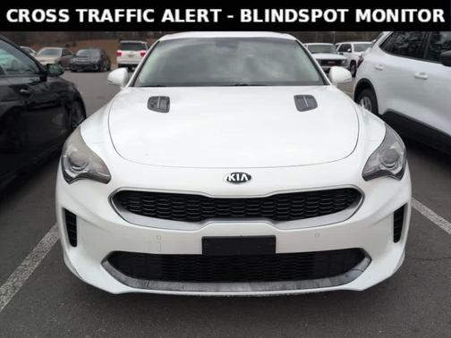 2019 Kia Stinger Base