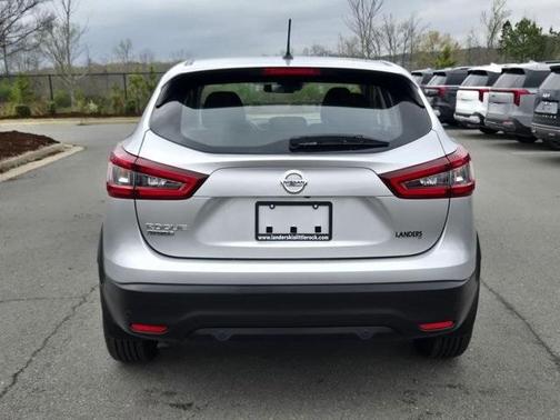 2022 Nissan Rogue Sport S