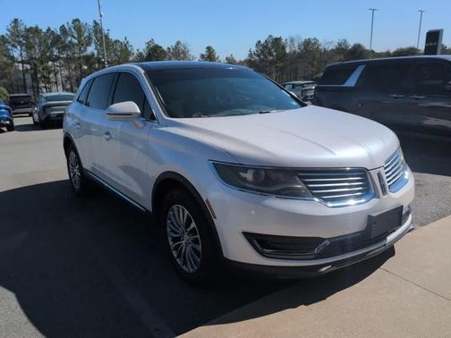 White Platinum Tri-Coat Metallic 2016 Lincoln MKX Reserve
