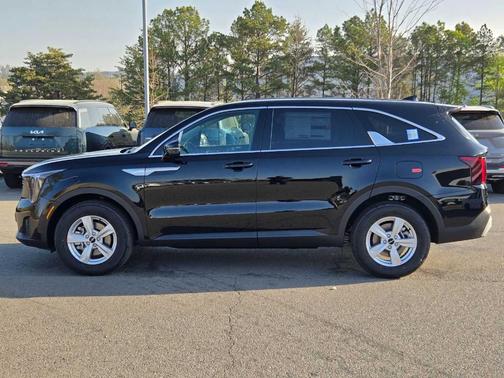 Ebony Black 2026 Kia Sorento LX