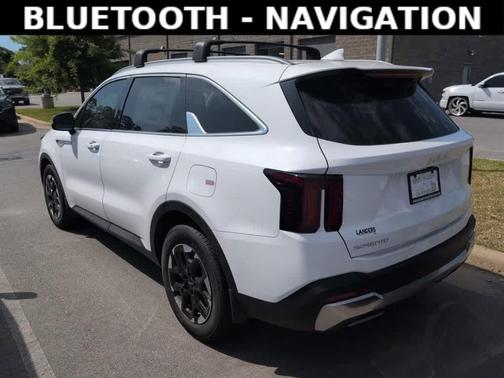 Glacial White Pearl 2025 Kia Sorento S