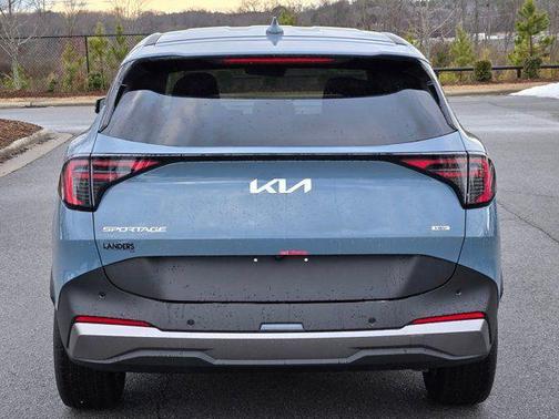 Heritage Blue 2026 Kia Sportage Hybrid S