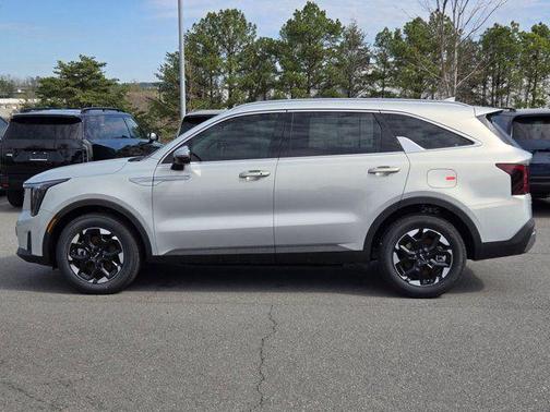 Ivory Silver 2026 Kia Sorento S