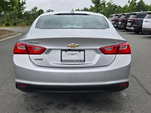 Silver Ice Metallic 2016 Chevrolet Malibu 1LT
