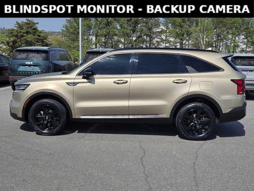 Crystal Beige 2021 Kia Sorento S