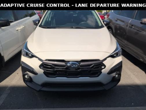 Crystal White Pearl 2025 Subaru Crosstrek Limited