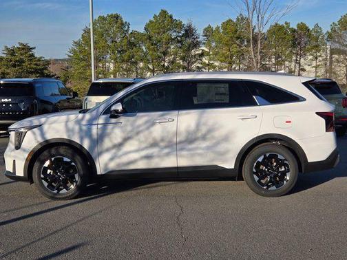 Glacial White Pearl 2026 Kia Sorento S