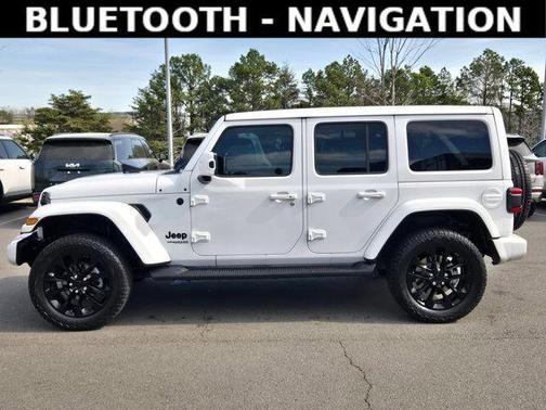 2021 Jeep Wrangler Unlimited Sahara Altitude