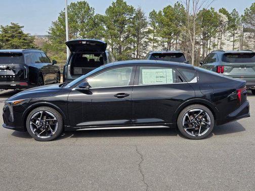 Aurora Black Pearl 2026 Kia K4 GT-LINE