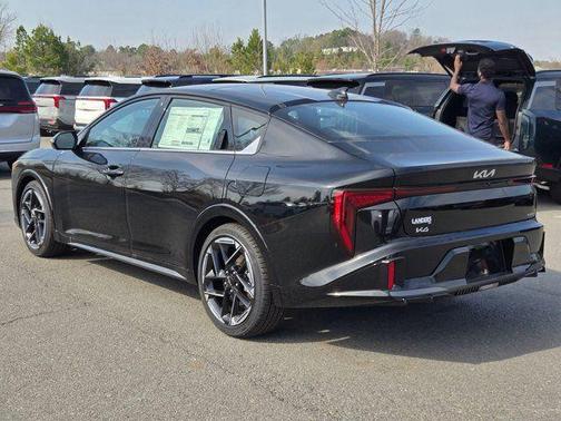 Aurora Black Pearl 2026 Kia K4 GT-LINE