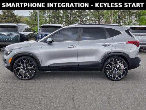 Steel Gray 2023 Kia Seltos S