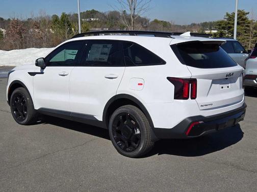 2026 Kia Sorento X-Line EX