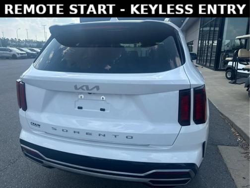 2022 Kia Sorento S