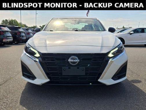White 2024 Nissan Altima 2.5 SV