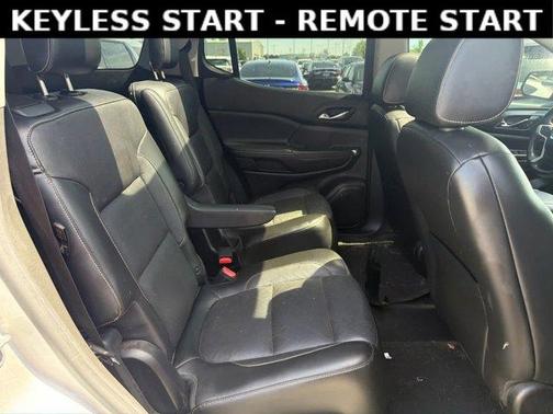 Quicksilver Metallic 2018 GMC Acadia SLT-1