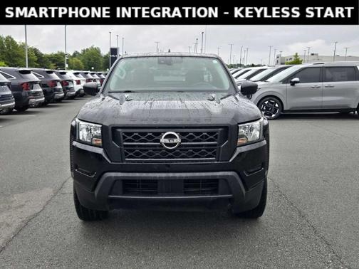2022 Nissan Frontier S