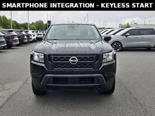 2022 Nissan Frontier S