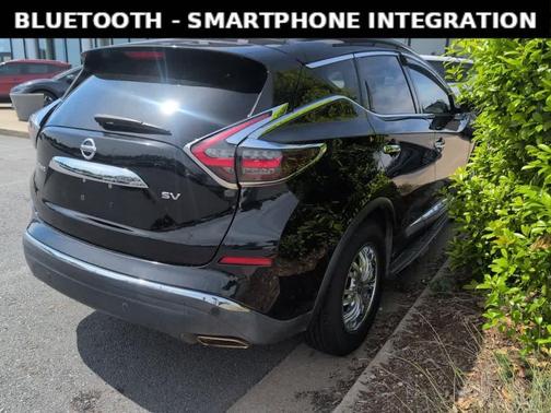 Magnetic Black Pearl 2021 Nissan Murano SV