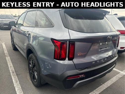 2021 Kia Sorento S