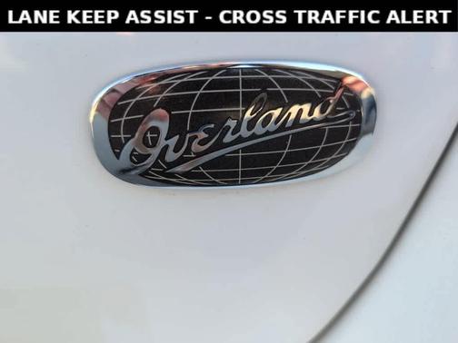 Bright White Clearcoat 2021 Jeep Grand Cherokee Overland